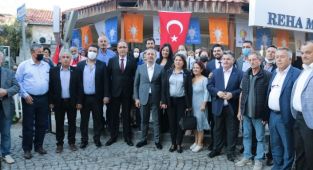 Aslan,Foça'da sert konuştu