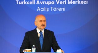 Bakan Karaismailoğlu: 5G teknolojisine yerli ve milli imkanlarla geçmeye emin adımlarla ilerliyoruz