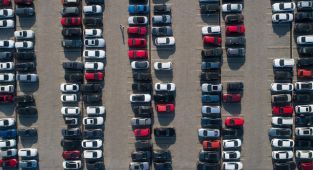  Bakan Muş, otomobil bayisinin stok yaptığı iddiasına ilişkin açıklamada bulundu