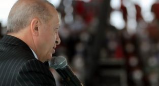  Cumhurbaşkanı Erdoğan: Bu ülkede taş üstüne taş koyan her sanayicinin başımızın üstünde yeri vardır