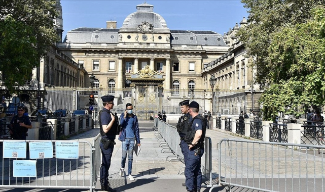 Fransa'da 2015'teki terör saldırılarına ilişkin dava başladı
