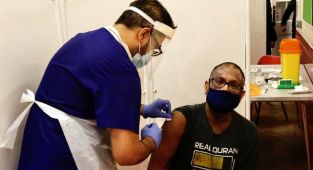 İngiltere Sağlık Bakanı Javid ülkesinin Kovid-19'la mücadelede sonbahar ve kış planını açıkladı