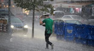 İstanbul için yarın 'çok kuvvetli' yağış uyarısı