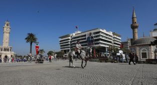 İzmir'in düşman işgalinden kurtuluşunun 99. yılı kutlanıyor