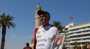 Kızı dağa kaçırılan baba İzmir'den Ankara'ya 