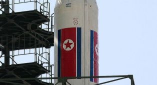 Kuzey Kore'den yeni tip uzun menzilli füze denemesi