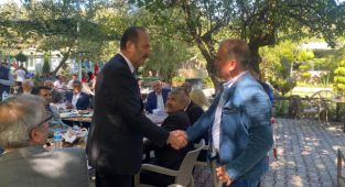 Mhp’li osmanağaoğlu kemalpaşa’da muhtarlarla buluştu