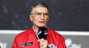  Nobel ödüllü Türk bilim insanı Sancar'dan gençlere 'araştırma yapın' çağrısı