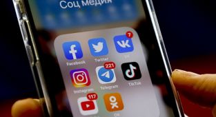 Rusya'dan Twitter, Facebook ve Telegram'a 35 milyon ruble para cezası