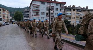 Sel afeti nedeniyle Bozkurt'ta görev yapan komandoların bir bölümü ilçeden ayrıldı