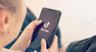Tiktok Zirveden Düşmüyor