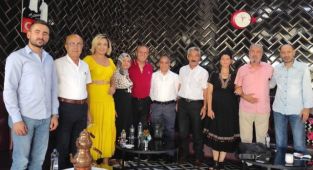 Zirkanlılar kahvaltı da buluştu