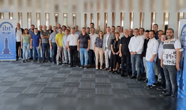 BİLİŞİM SEKTÖRÜ TEMSİLCİLERİ İZMİR'E HİZMET İÇİN BİR ARAYA GELDİ...