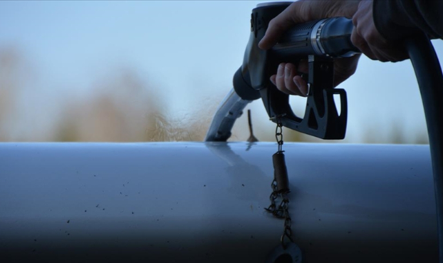 Almanya çevre dostu sentetik uçak yakıtı için ilk tesisi kurdu