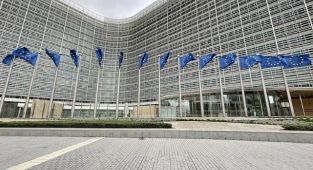 Avrupa'da yedi ülke yeni hükümetini arıyor