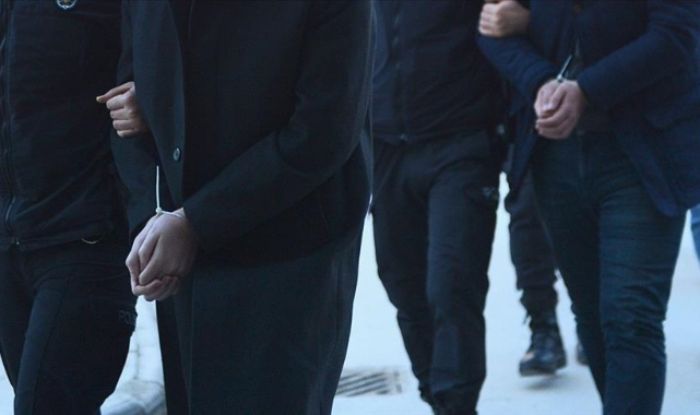 Balıkesir merkezli FETÖ operasyonunda 15 zanlı yakalandı