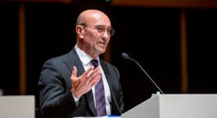 Başkan Soyer’den depremzedelere emsal müjdesi