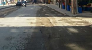 Bayraklı’da esnaf, bozuk yolların asfaltlanması istiyor