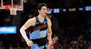 Cedi Osman 20 sayıyla bu sezonki en iyi performansına imza attı