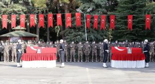Fırat Kalkanı Harekatı şehitleri son yolculuklarına uğurlanıyor