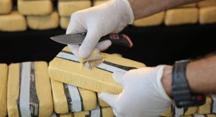 Hakkari ve Van'daki operasyonlarda 405 kilo 600 gram eroin ele geçirildi