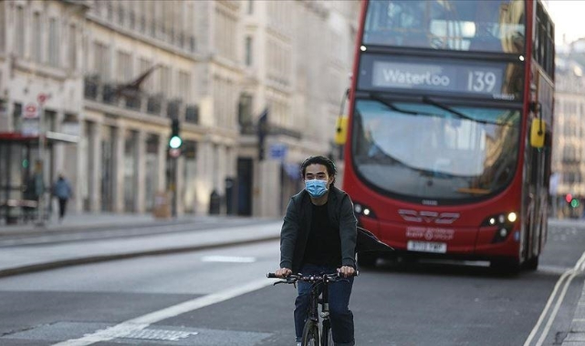 İngiltere'de Kovid-19 raporu, hükümetin salgının başlangıcındaki başarısızlığını ortaya koydu
