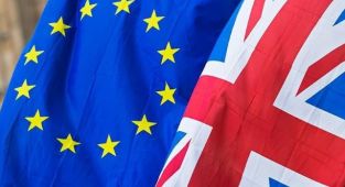 İngiltere, Kuzey İrlanda Protokolü üzerinden AB'yi bir kez daha uyardı