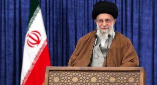 İran'ın dini lideri Ali Hamaney'in Bakü ofisi kapatıldı