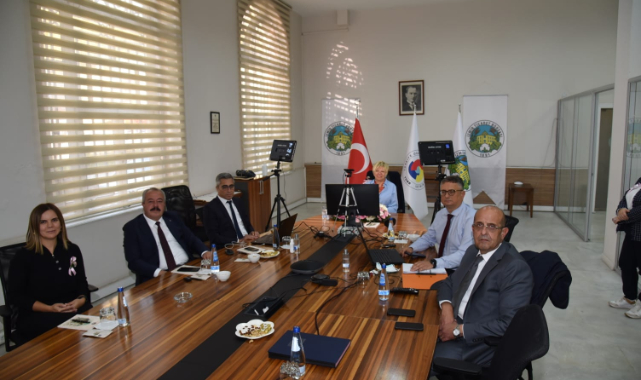 İTB'de Ana Gündem Emtia Piyasaları Oldu