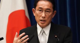 Japonya'nın 100. başbakanı Kişida Fumio kabinesiyle göreve başladı