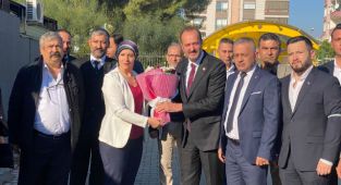 Mhp’li tamer osmanağaoğlu muhtarlarla buluşmaya devam ediyor