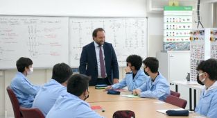 Sanayi kenti Bursa'nın mesleki eğitimi vizyoner projelerle geliştirilecek