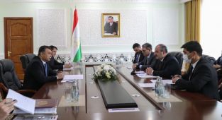 Sanayi ve Teknoloji Bakanı Varank, Tacikistan Başbakanı Rasulzoda ile görüştü