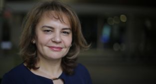 Sedef hastaları, beklentileri ve istekleri hakkında açık ve net olmalı