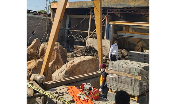 Tamir etmek istediği vinçten düşerek hayatını kaybetti