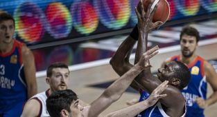 THY Avrupa Ligi'nde Anadolu Efes yarın CSKA Moskova'yı ağırlayacak