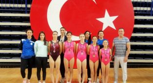 Trampolin cimnastikte Bornova farkı