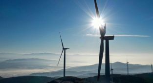 Türkiye'nin rüzgar enerjisi kurulu gücü 10 bin 585 megavata ulaştı