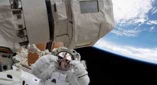 Uluslararası toplum uzaya 'kadın eli değsin' istiyor