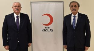 Yargıtay Başkanı Akarca ve Yargıtay Cumhuriyet Başsavcısı Şahin kan bağışında bulundu