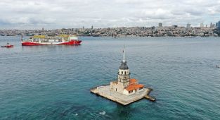 Yavuz sondaj gemisi Karadeniz'deki ilk görevi için yola çıktı