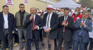 Bakırköy Belediyesi işçileri grevlerinin 14. gününde