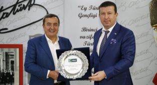 Batur’dan Yeşilay’a tam destek