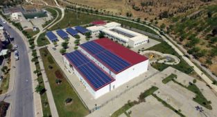 Büyükşehir binalarının elektriği yenilenebilir enerjiden sağlanıyor