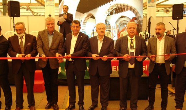 Elazığ’ın Yöresel Ürünlerine İzmir’de yoğun ilgi