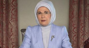 Emine Erdoğan'dan '10 Kasım' paylaşımı