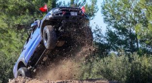 İzmir'de off-road yarışı düzenlendi