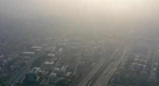 İzmir'de sis etkili oldu