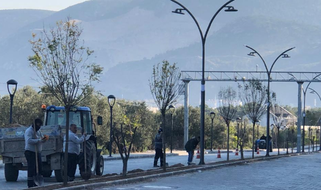 Kırkağaç'ın Prestij Caddelerine Modern Peyzaj