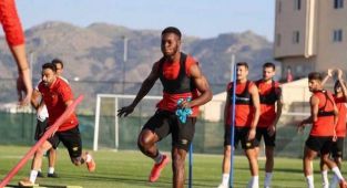 Makana Baku Göztepe'de yıldız oyuncu